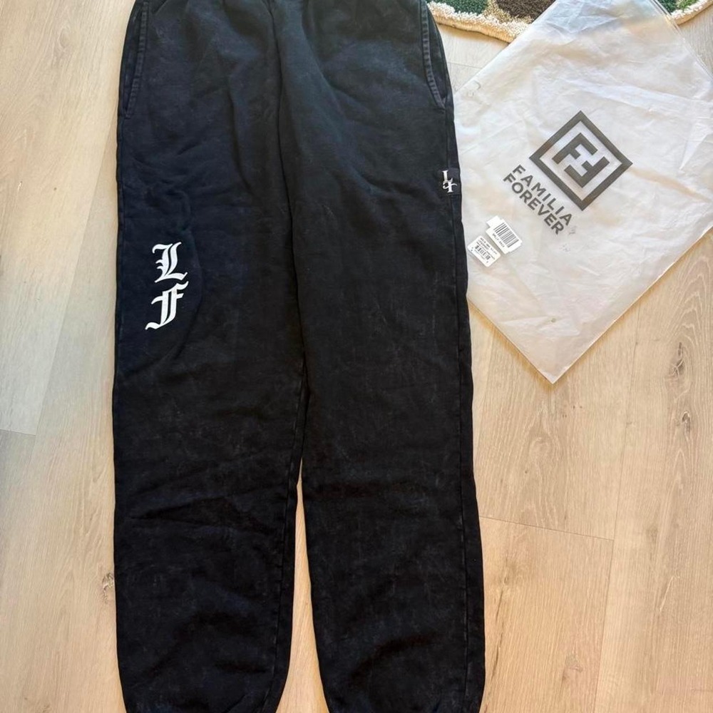La Familia Black Wash Sweatpants